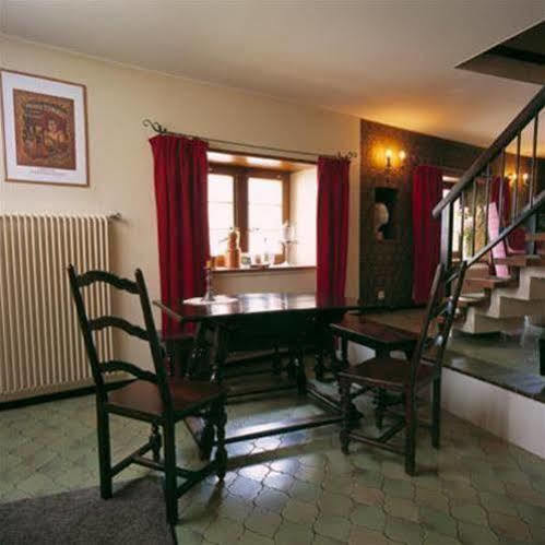 Hôtel Les Vieux Toits Neuchâtel Exterior foto